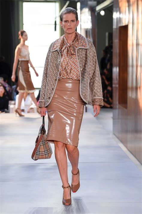 burberry 2019 spring summer|burberry summer outfits.